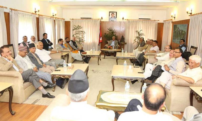 कांग्रेसको घोषणापत्रः वाम गठबन्धन सम्बृद्धिको बाधक