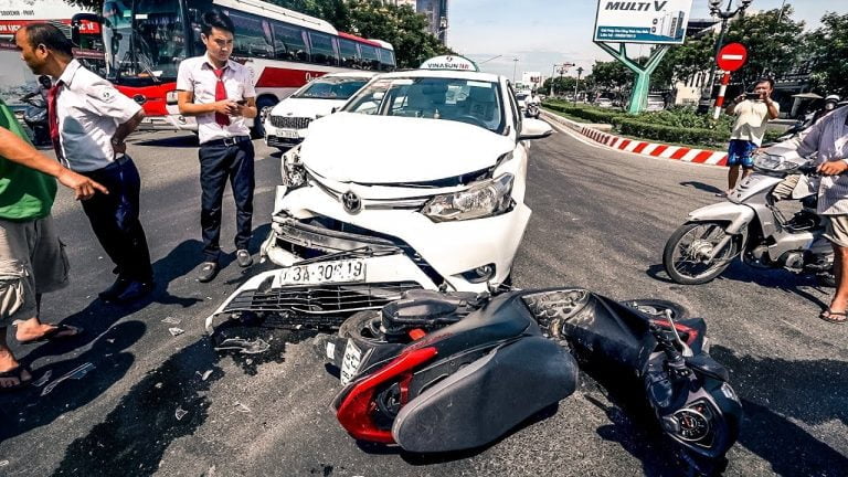 देशभरीकाे सवारी दुर्घटना अपडेटः ५ जनाको मृत्यु             