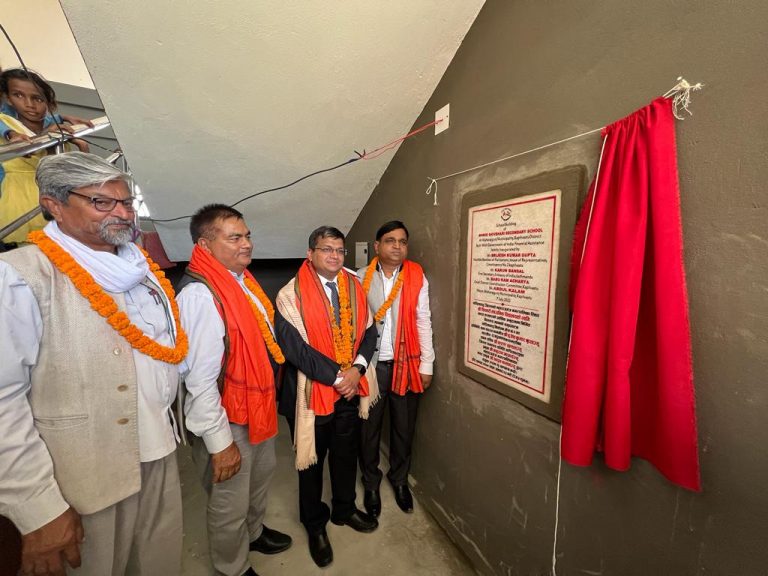 भारत सरकारको अनुदानमा कपिलवस्तुमा निर्माण भएका दुई स्कुलको उद्घाटन