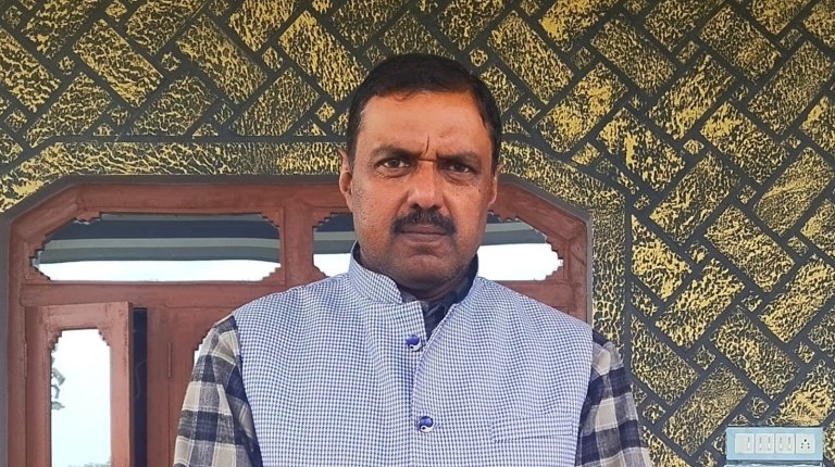 वरिष्ठ पत्रकार वृजराज कुशवाहाकाे नेतृत्वमा प्रतापपुरमा प्रेस क्लबकाे गठन