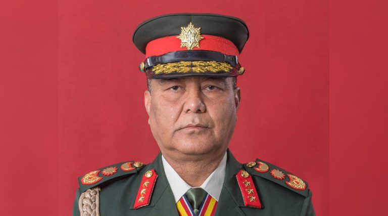 प्रधानसेनापतिले राष्ट्रको नाममा सम्बोधन गर्दै